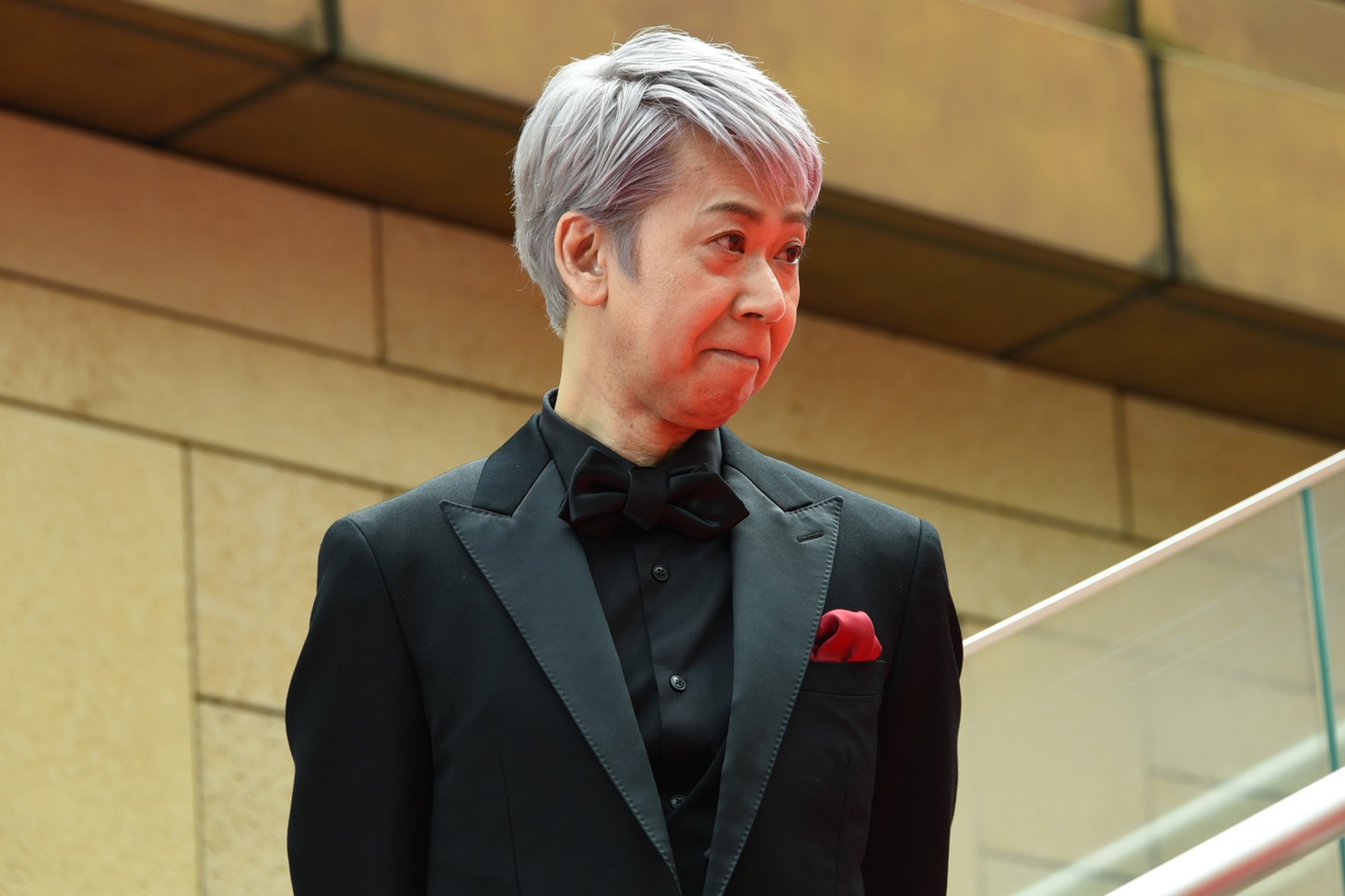 手塚とおる