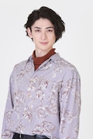 山本薫役の古川雄大。