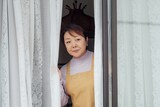 和代役の原日出子。