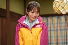 川口春奈演じる野口若葉。