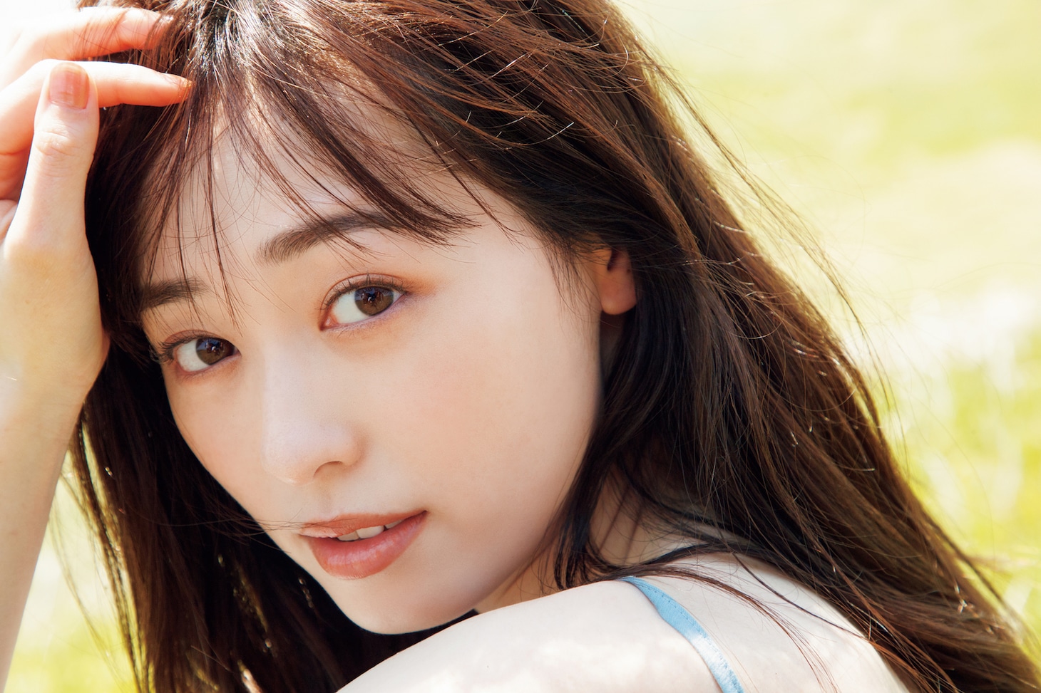 福原遥フォトブック「gift」より。