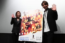 左から穂坂友紀、森且行。