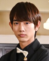 五色田介人 / ゼンカイザーブラック役の駒木根葵汰。