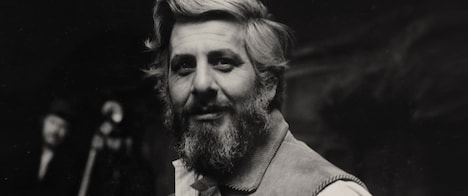 「屋根の上のバイオリン弾き物語」場面写真