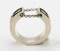 「姉から妹へ 比嘉真琴の指輪」