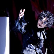 三浦海里が不敵な笑み浮かべる、「ゲネプロ★7」劇団員の“ウラの顔”に迫る場面写真