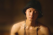 「磯村勇斗と共にサウナを」より。