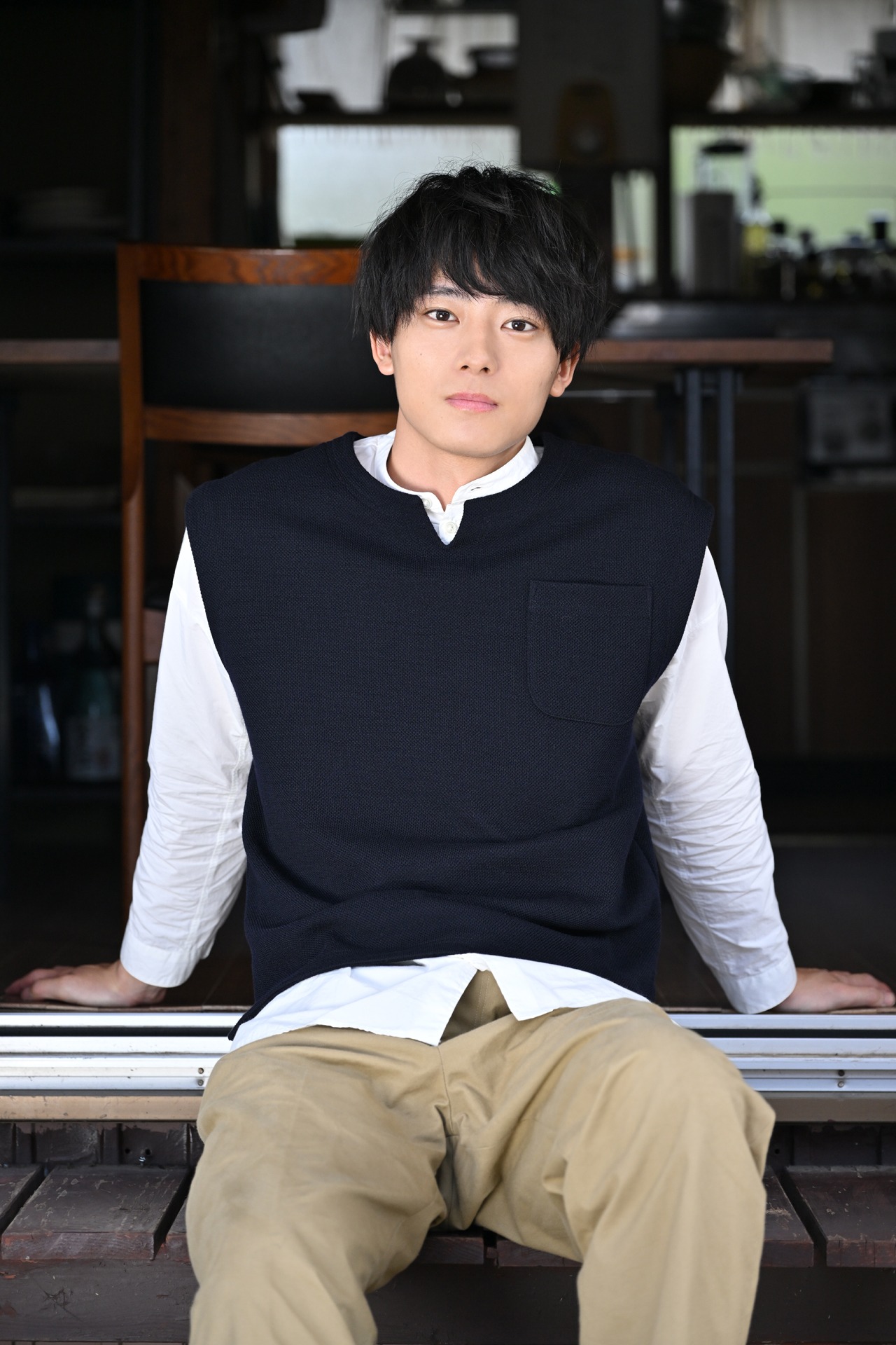 片山渚役の井上祐貴。