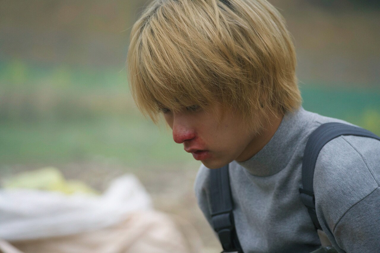 「ヴィレッジ」場面写真