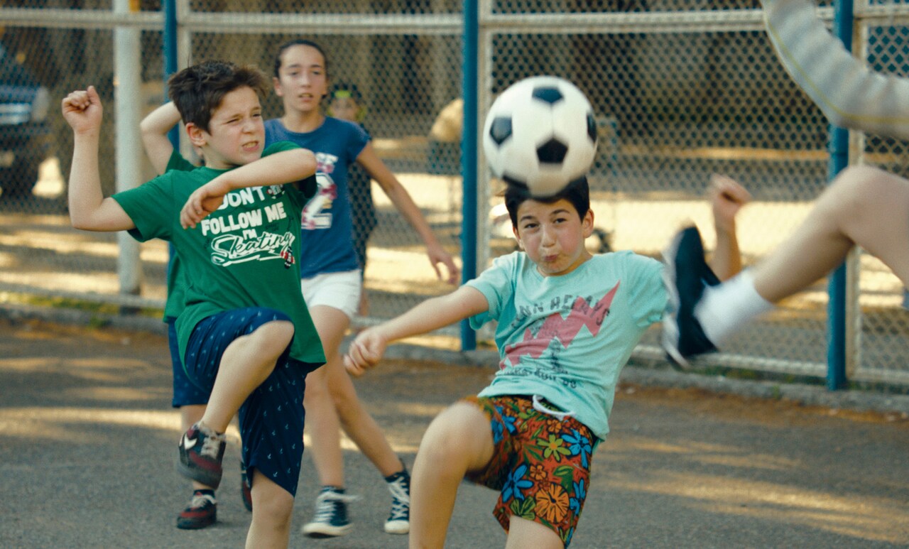 「ジョージア、白い橋のカフェで逢いましょう」場面写真