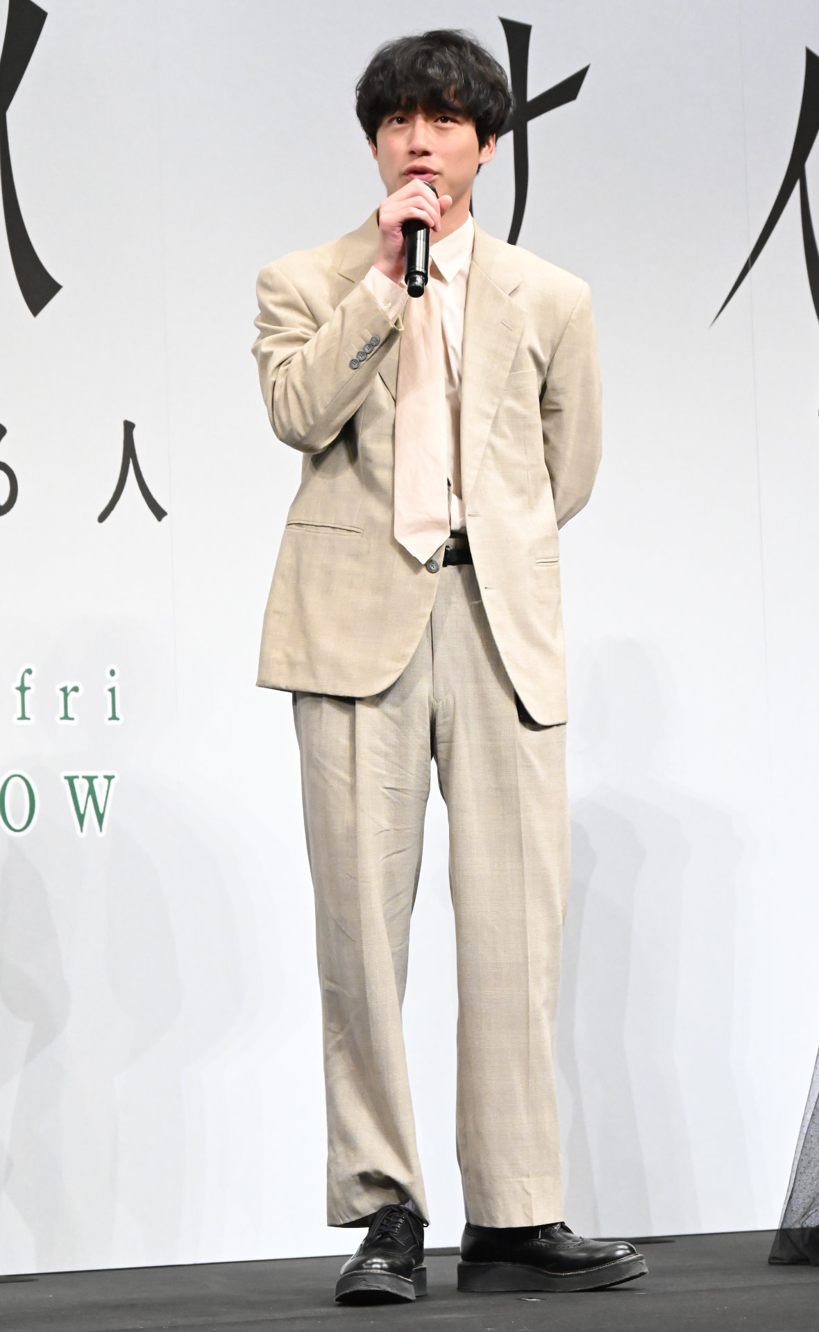 坂口健太郎