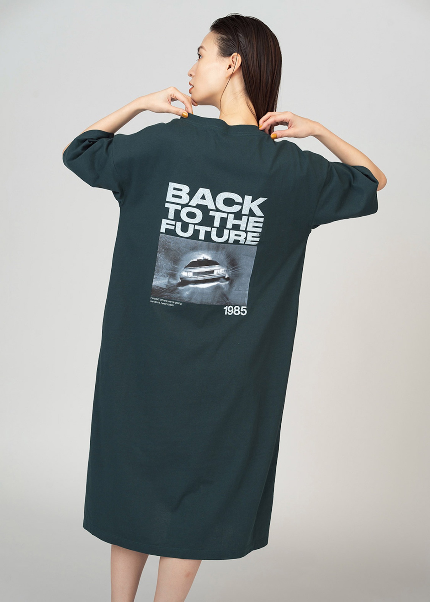 デロリアン（バック・トゥ・ザ・フューチャー）マキシTシャツワンピース