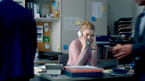 「アシスタント」場面写真