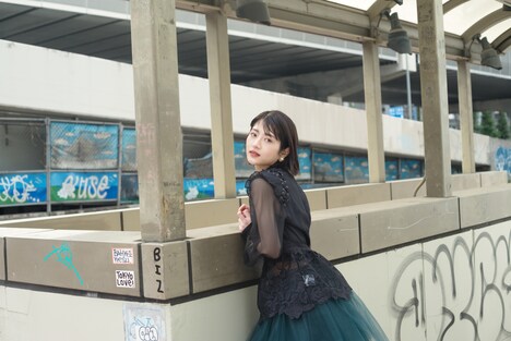 「履きなれない靴を履き潰すまで」アザーカット