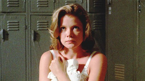 「少年と犬」場面写真