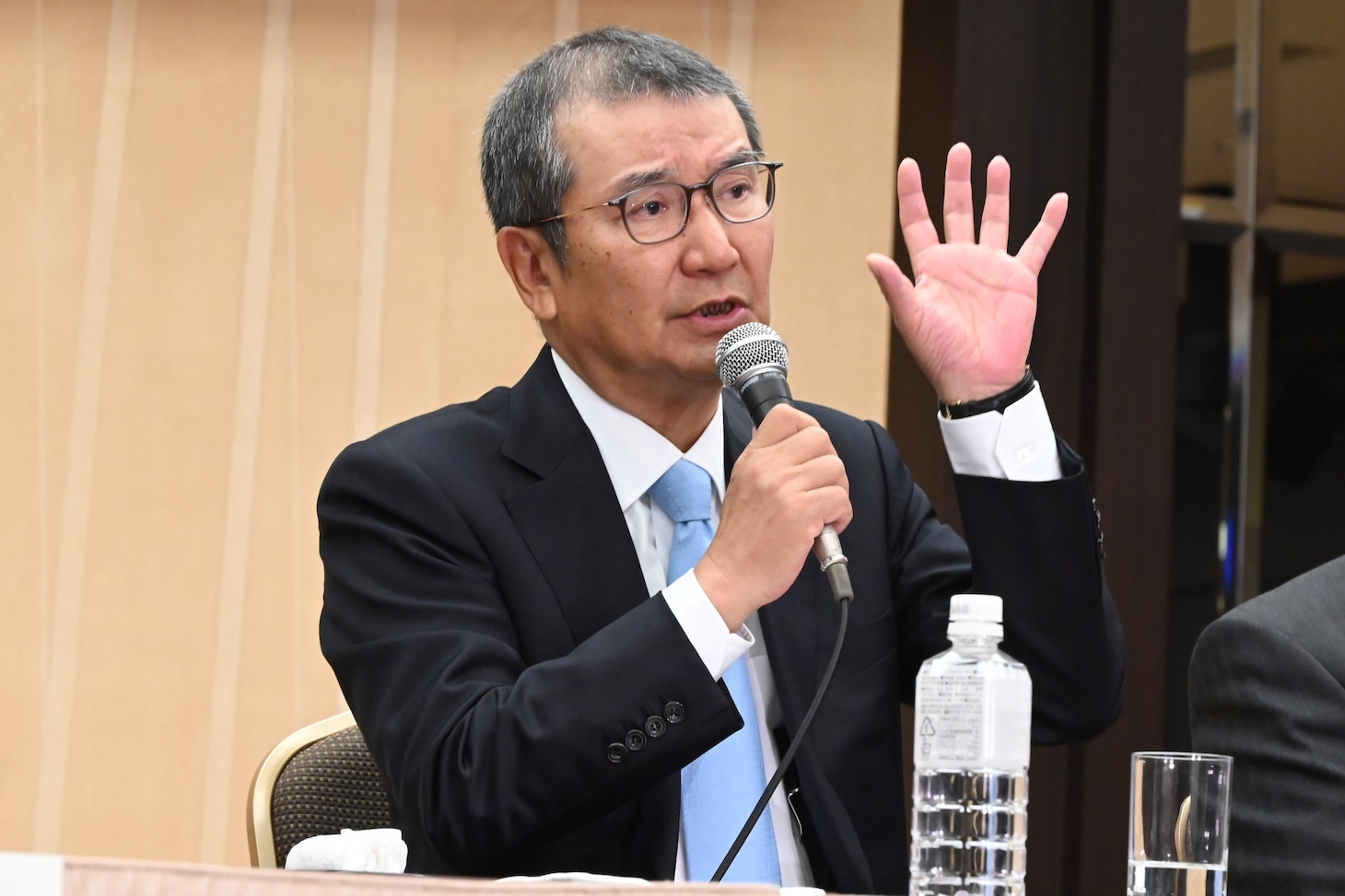 島谷能成