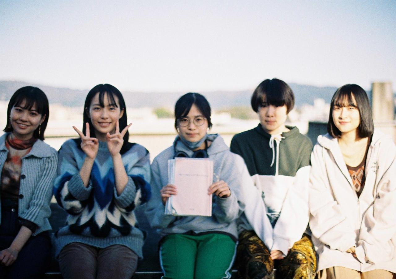 「ぬいぐるみとしゃべる人はやさしい」オフショット
