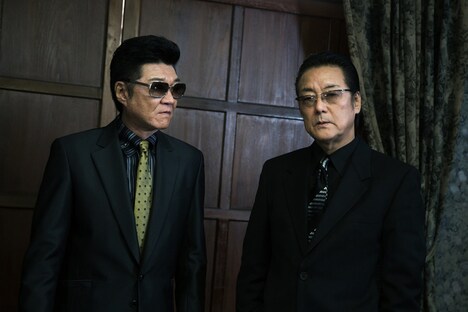 「日本統一4」 (c)2014アドバンス