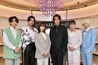 左から宮世琉弥、八木勇征、桜井ユキ、三浦翔平、志田彩良、鈴木ゆうか。