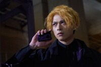 「仮面ライダーアウトサイダーズ ep.3 バトルファイトの再開とゼインの誕生」場面写真