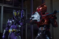 「仮面ライダーアウトサイダーズ ep.3 バトルファイトの再開とゼインの誕生」場面写真