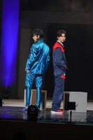 左からソノイ、桃井タロウ。