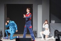 左からソノイ、桃井タロウ、ソノニ。