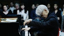 「坂本龍一 PERFORMANCE IN NEW YORK: async」(c)KAB America Inc.SKMTDOC,LLC