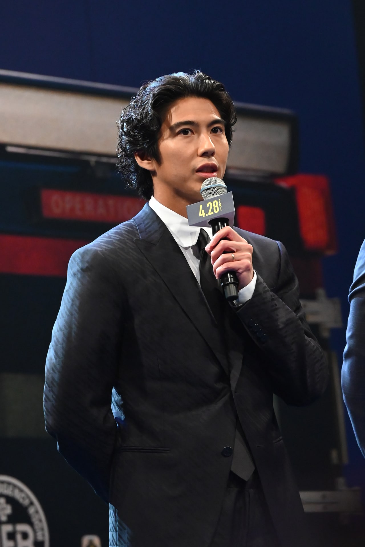 TOKYO MER　フード付きタオル　鈴木亮平　賀来賢人　東京 MER TOKYO MER フード付きタオル 鈴木亮平 賀来賢人 東京 MERの通販