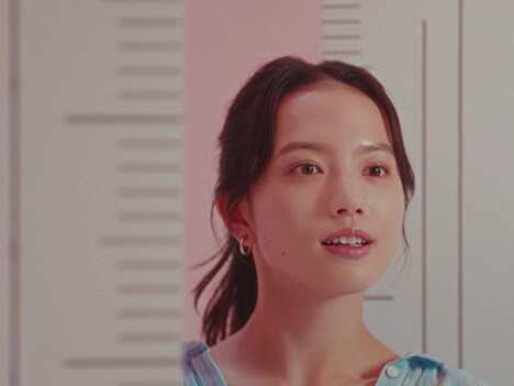 niko and ... 2023春夏 BRAND MOVIE「ワンダーフォーゲル / asmi」場面写真