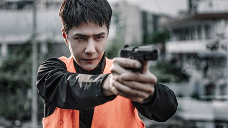 中国ドラマ「冰雨火～BEING A HERO～」より、ワン・イーボー（王一博）演じる陳宇。(c)2022 China International Television Corporation