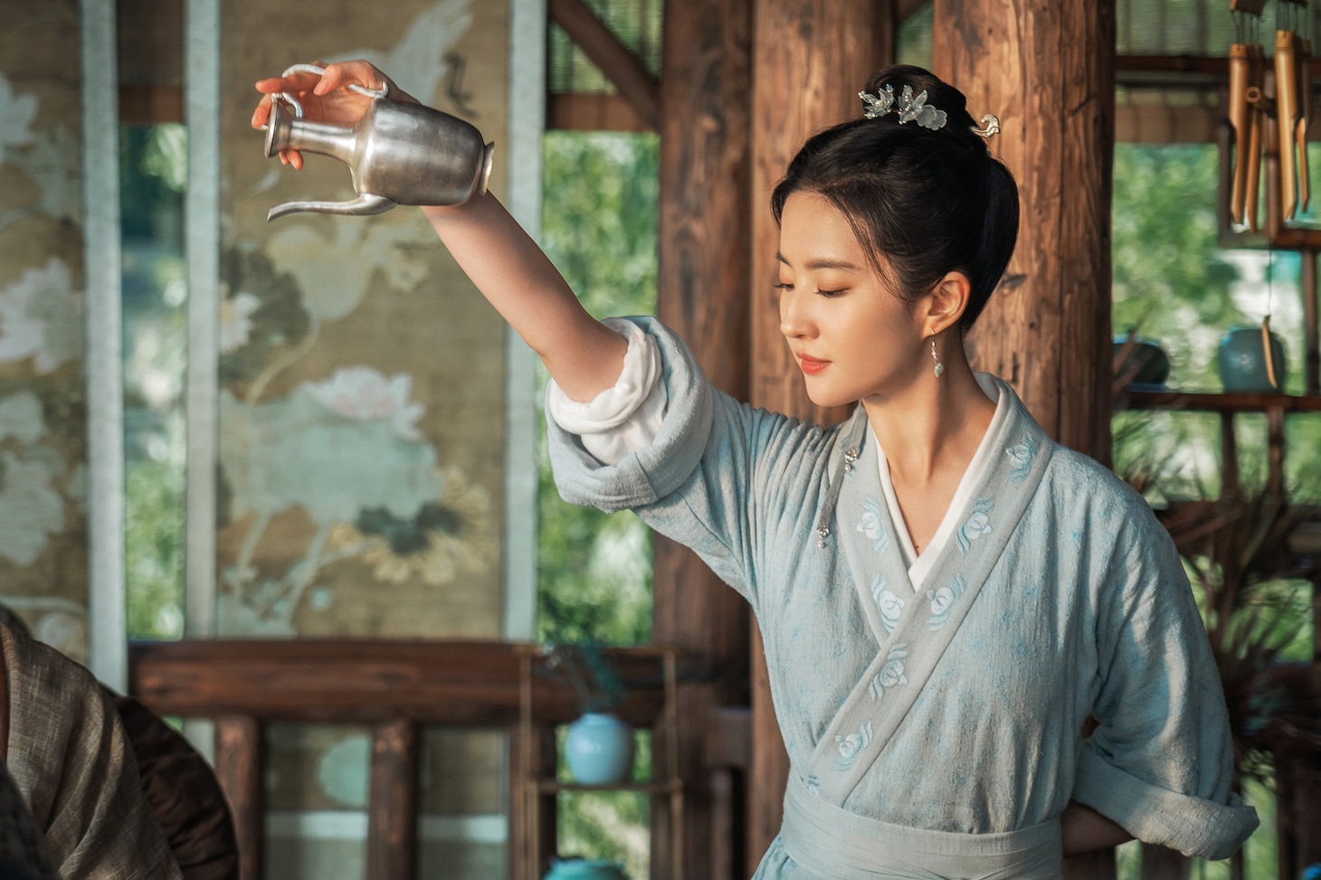 中国ドラマ「夢華録（むかろく）」より、リウ・イーフェイ演じる趙盼児。