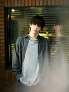 ヨリ役の内藤秀一郎。