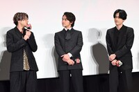 左から山田裕貴、北村匠海、吉沢亮。