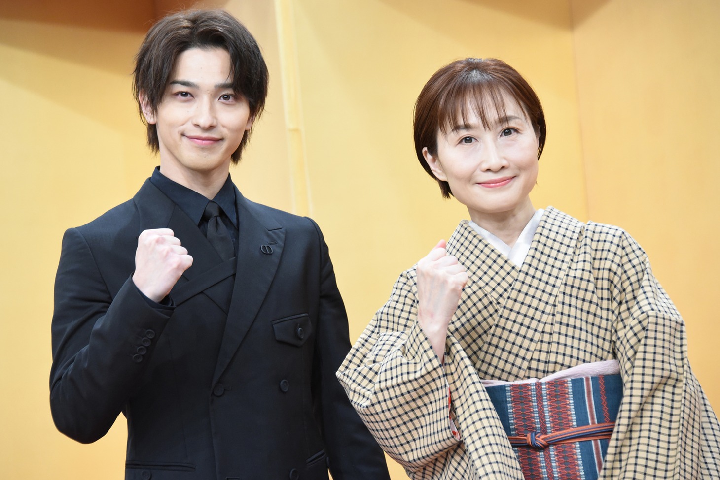 左から横浜流星、森下佳子。