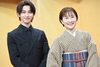 左から横浜流星、森下佳子。