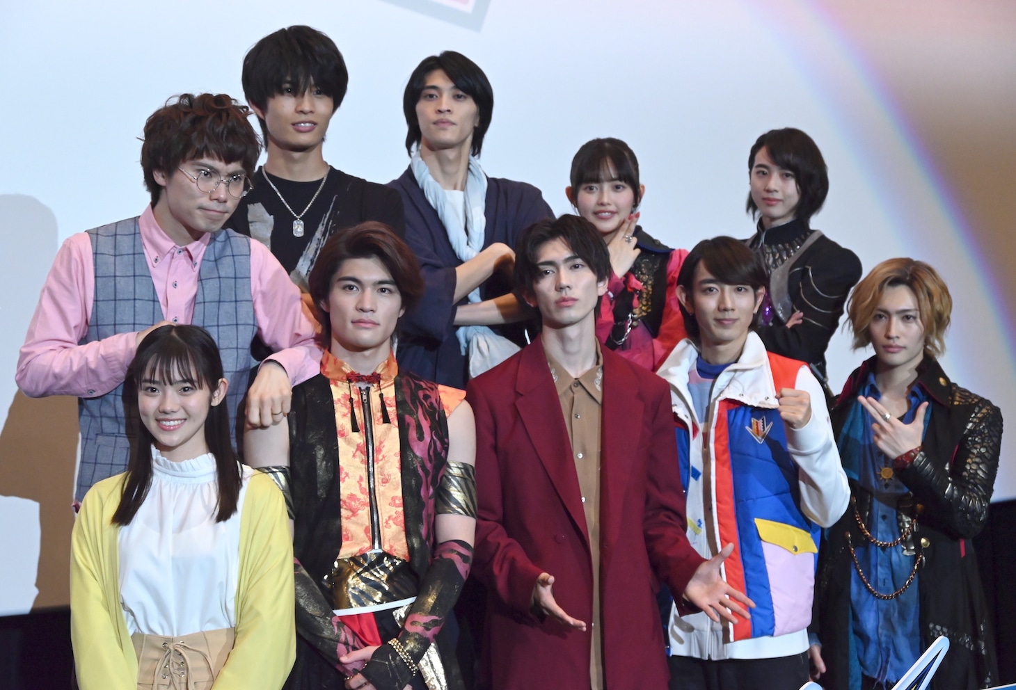 「暴太郎戦隊ドンブラザーズVSゼンカイジャー」最速上映舞台挨拶の様子。