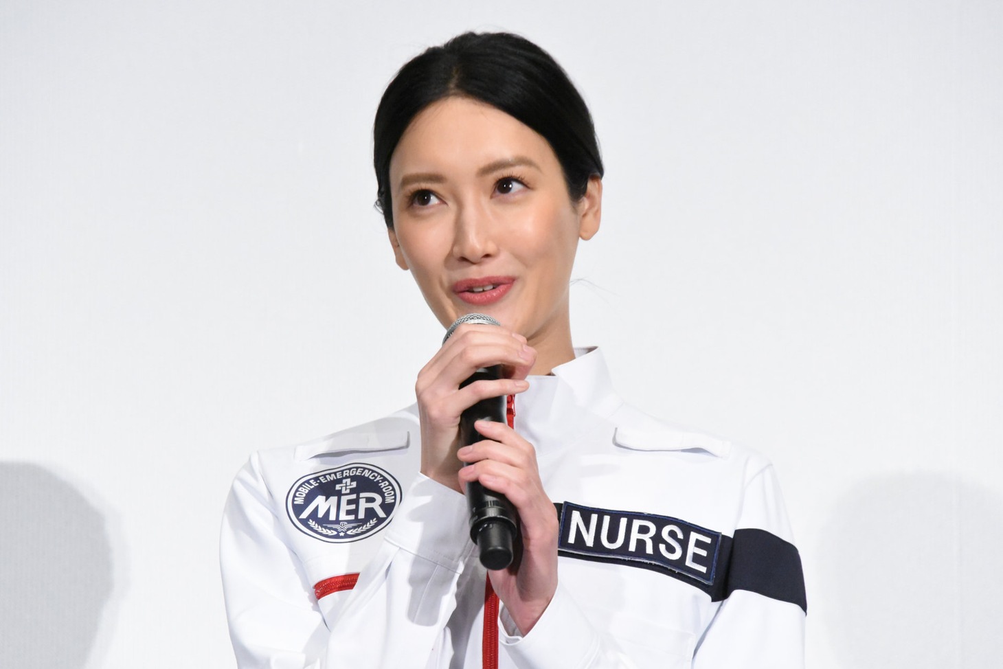 菜々緒