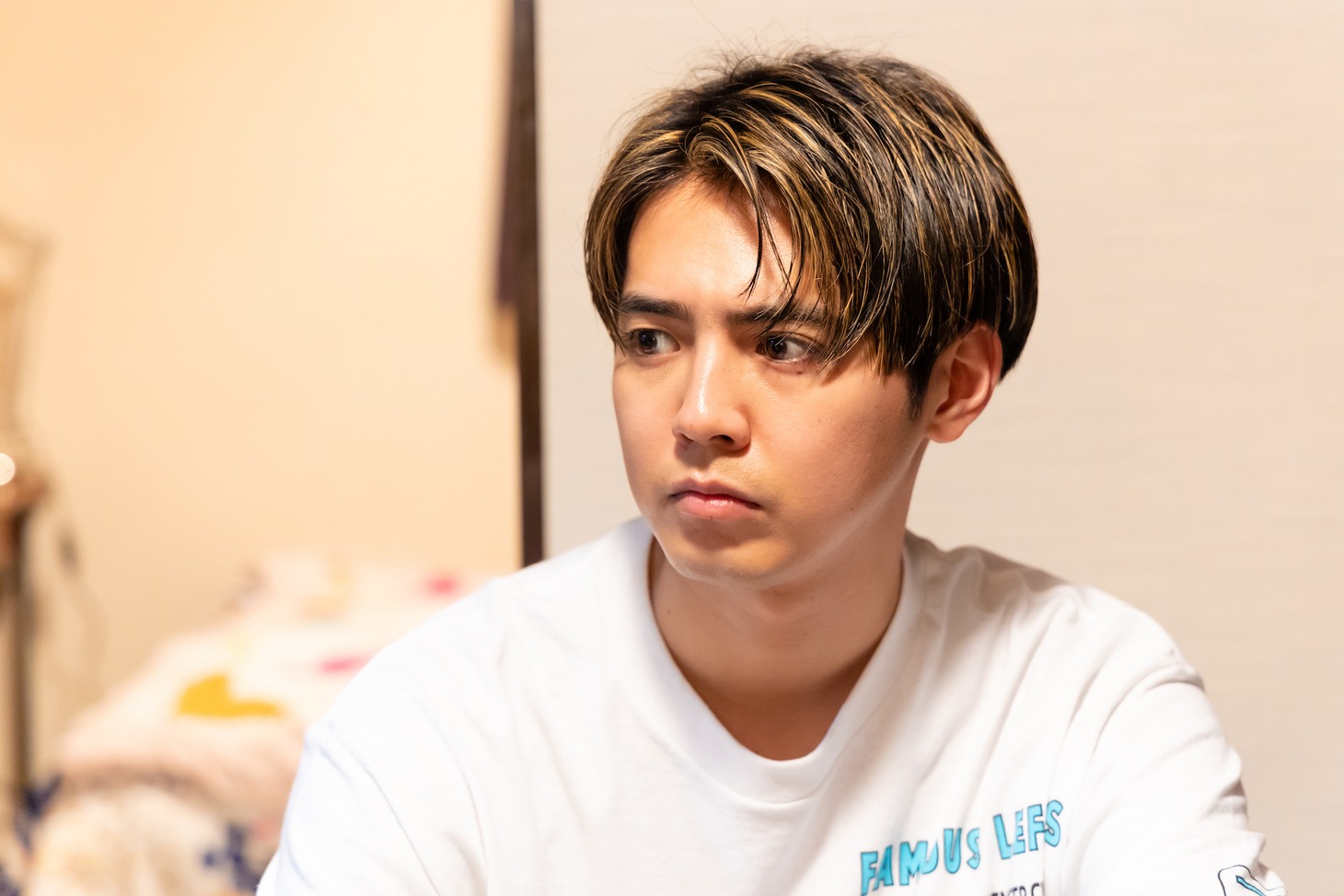 「波風よ立ってくれ」場面写真