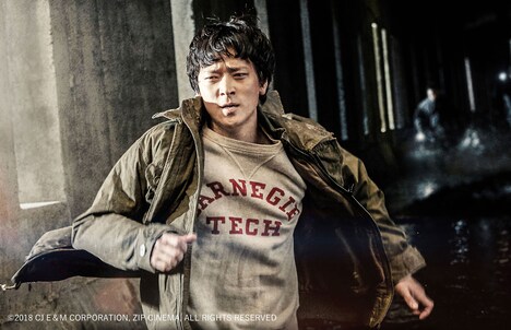 「ゴールデンスランバー」場面写真