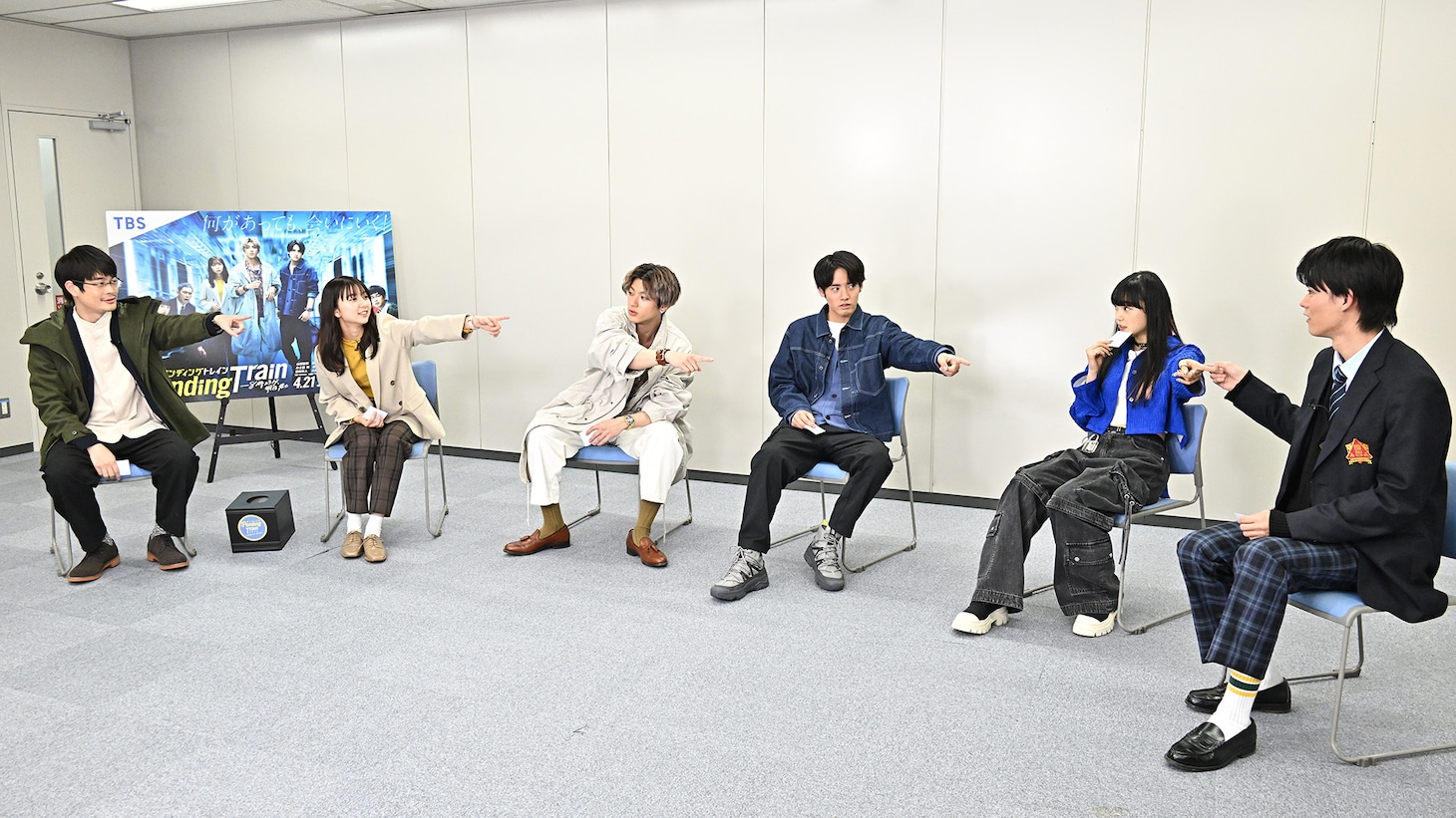 「ペンディングトレイン～終電後トーク～」“2号車”より。