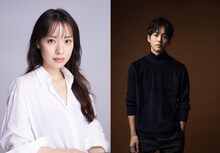 左から戸田恵梨香、松坂桃李。