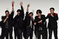 左から三宅健太、神尾晋一郎、仲村宗悟、笠間淳、木村昴。