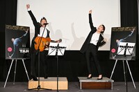 左からみやぞん、西野未姫。