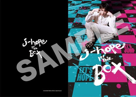 「j-hope IN THE BOX」ムビチケカード特典のオリジナルミニクリアファイル。