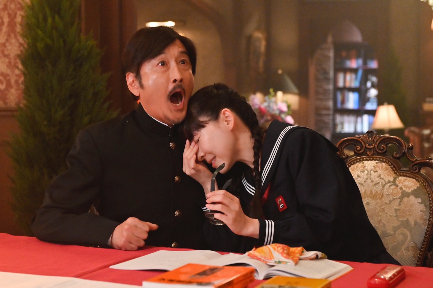 「unknown特別編『闇原家の知られざる愛のメモリー』」場面写真