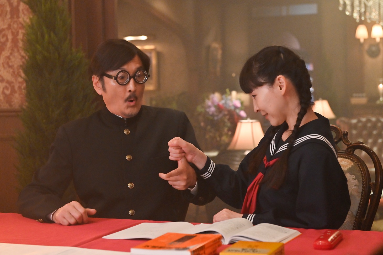「unknown特別編『闇原家の知られざる愛のメモリー』」場面写真