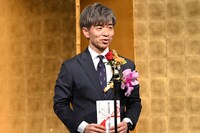 橋田賞を受賞した「プレバト!!」より、総合演出の水野雅之。