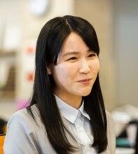 辻凪子演じる富川葵。