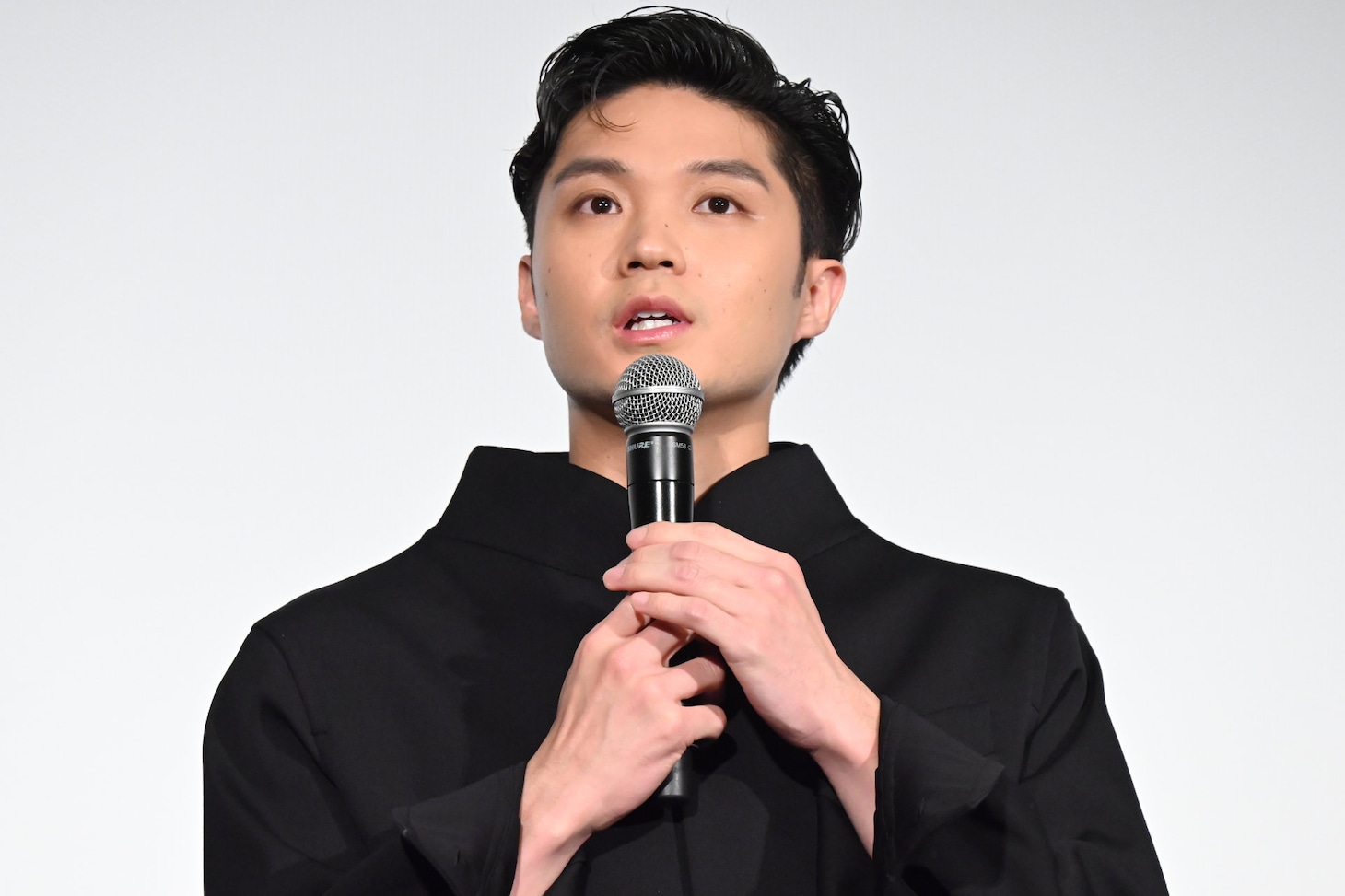 磯村勇斗
